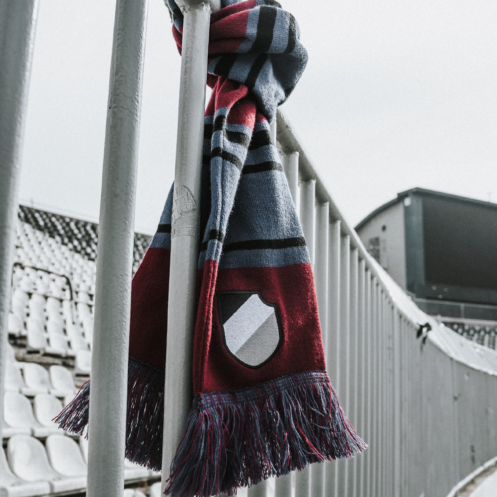 01 Шал Штит - Слика 1