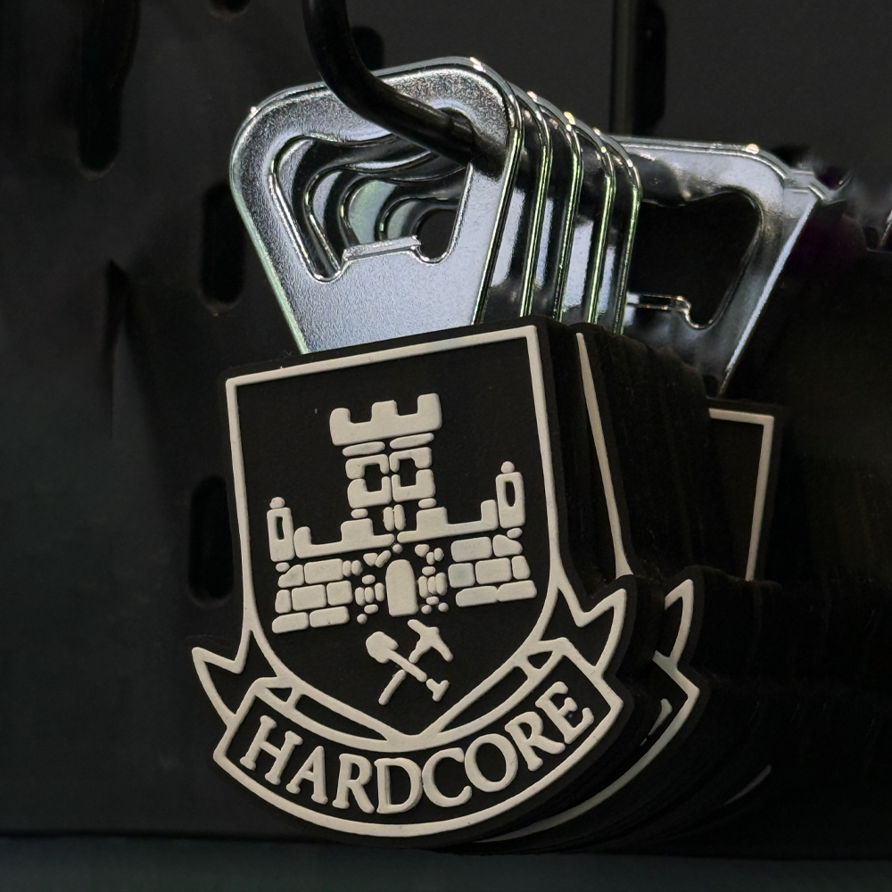 01 Отварач магнет Hardcore - Слика 1