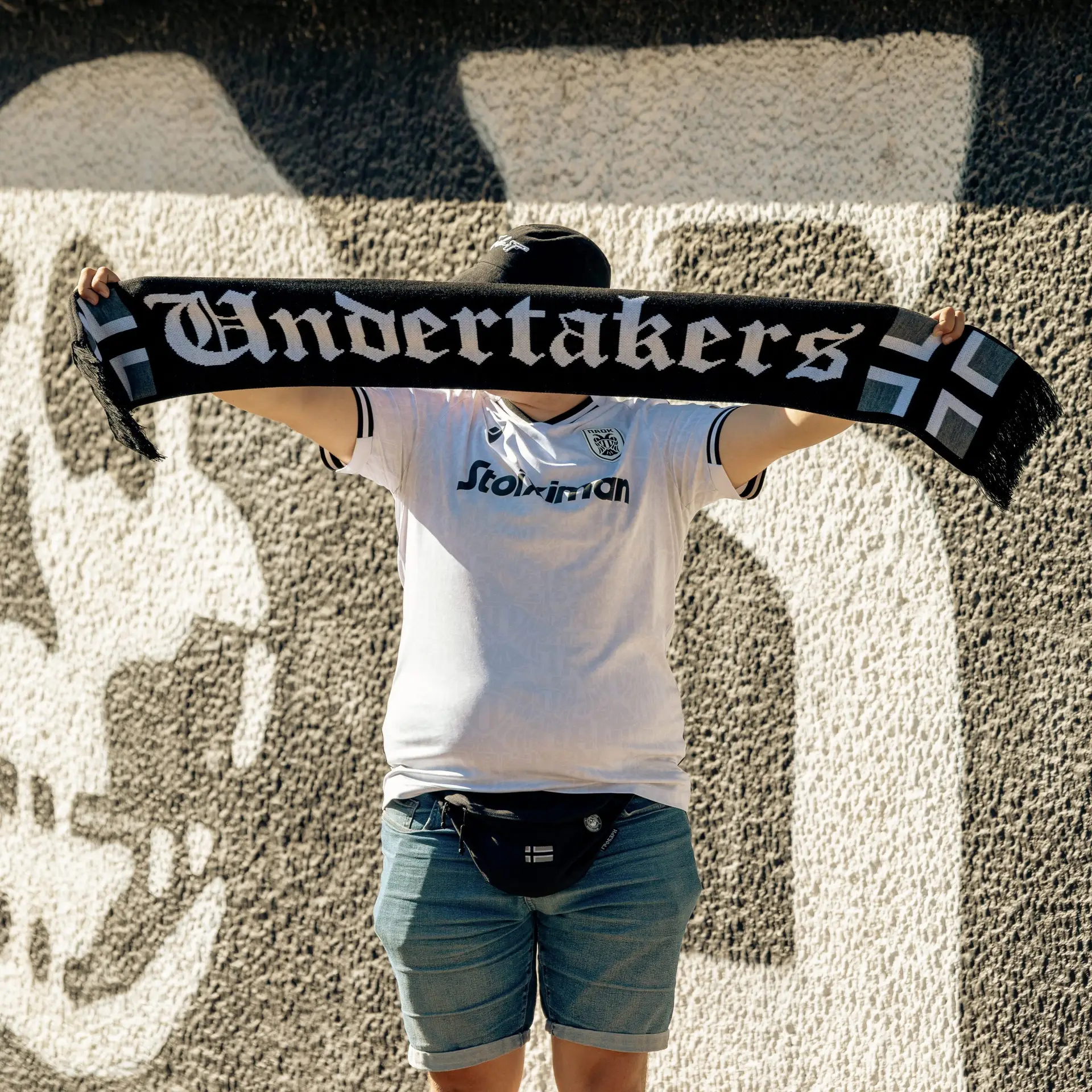 IMG_1450 Шал Undertakers - Слика 1